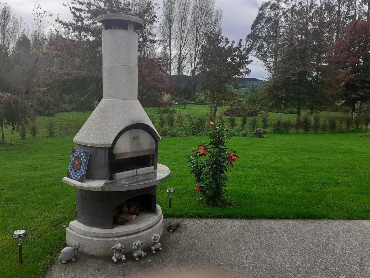 Hotel Pin Oaks Whanganui Esterno foto
